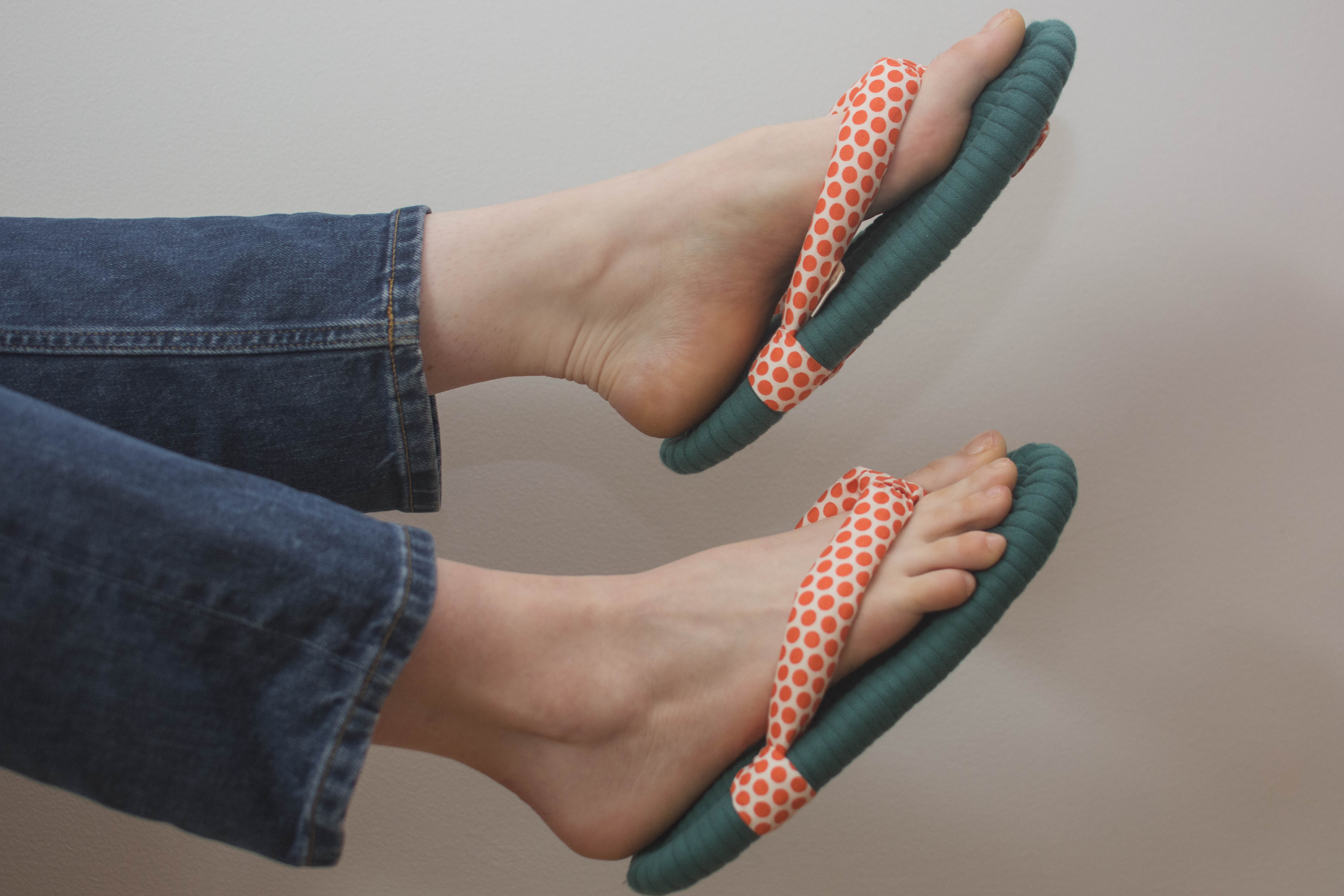 Cozy Handmade Nuno Zori Slippers