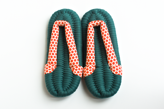 Handmade Nuno Zori Slippers, Green and Orange dots, Front